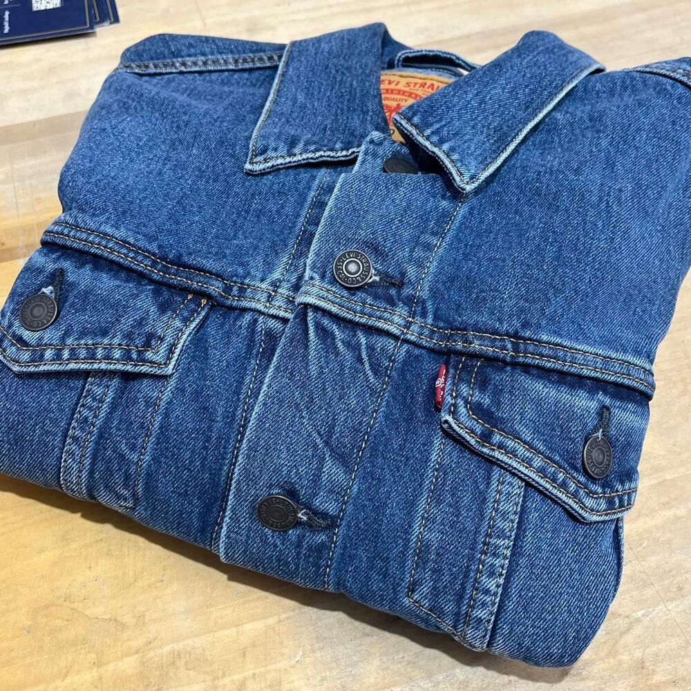 Levi-s Men's Blue and Navy Jacket